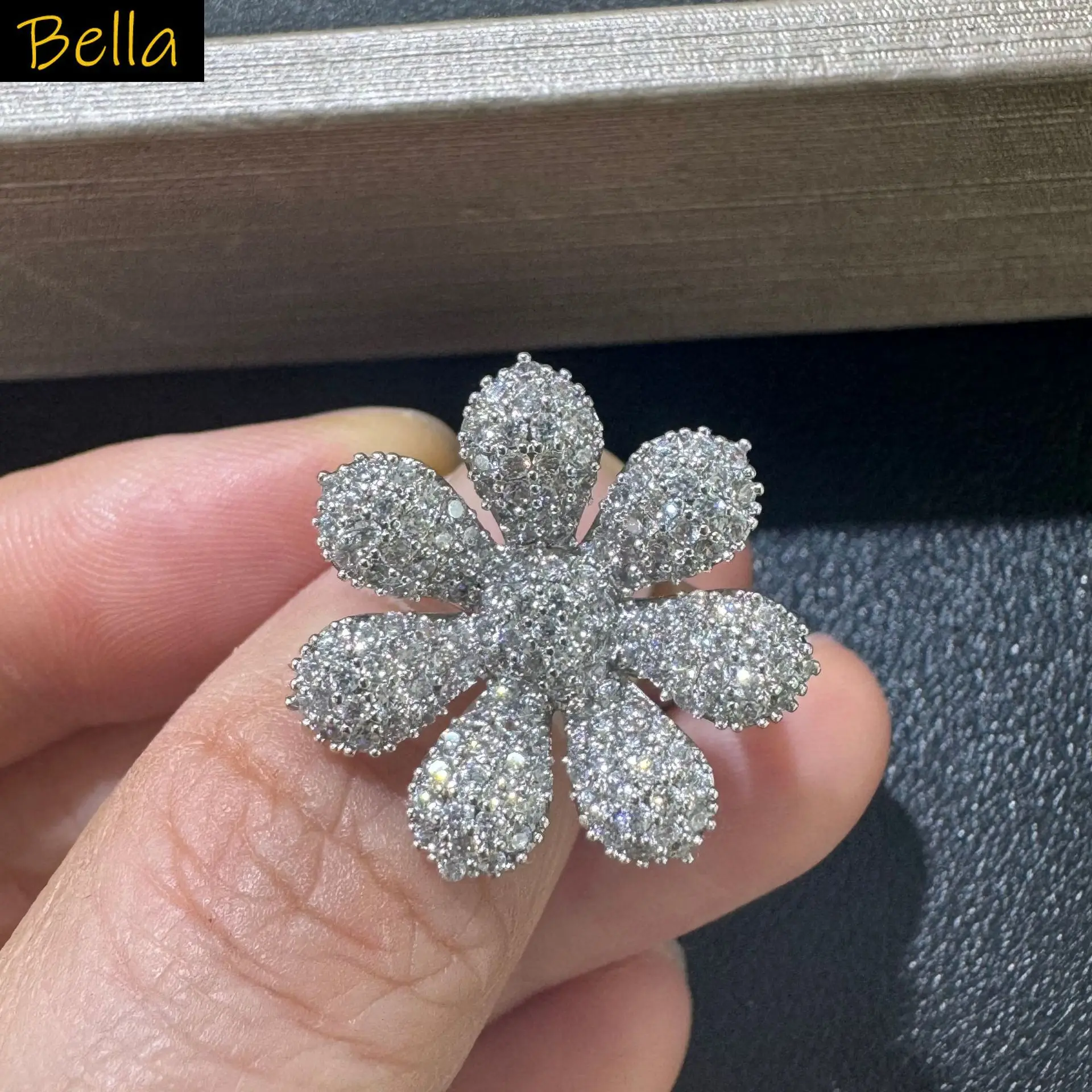 

Sparkling Flower Open Ring Full Paved Cubic Zirconia Statement Ring Adjustable Cocktail Ring for Women Gold Silver Plated