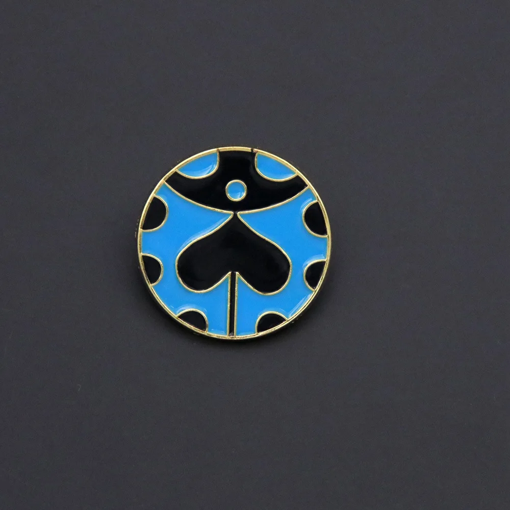 Brdwn JoJos Bizarre Adventure Unisex Giorno Giovanna Coccinella Septempunctata Cosplay Brooch Badge