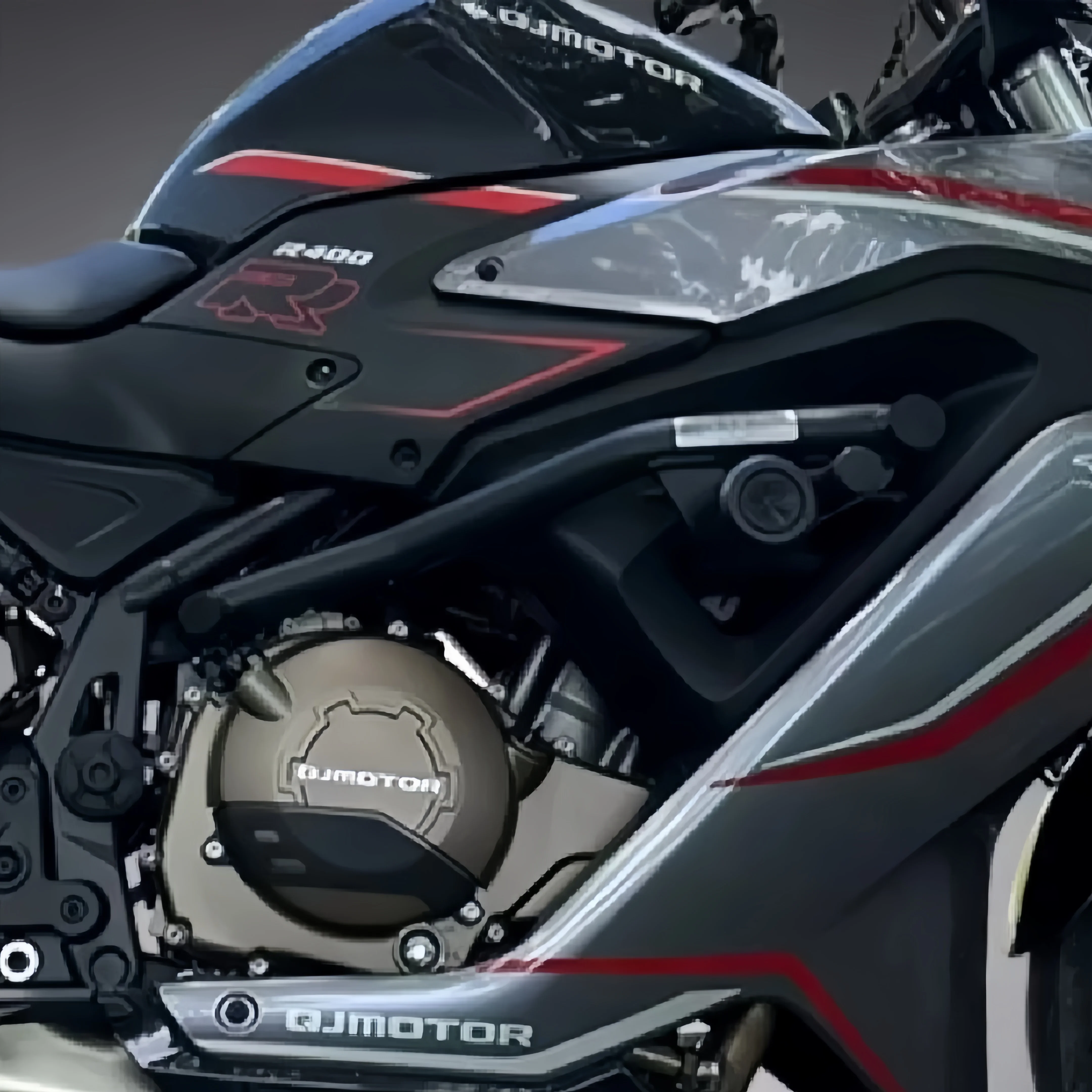 FOR QJMOTOR SRK400350 Upgrade AntiCollision System Dual-Layer Shock-Absorbing Crash Bar Deformation-Proof Slider Enhanced Safety