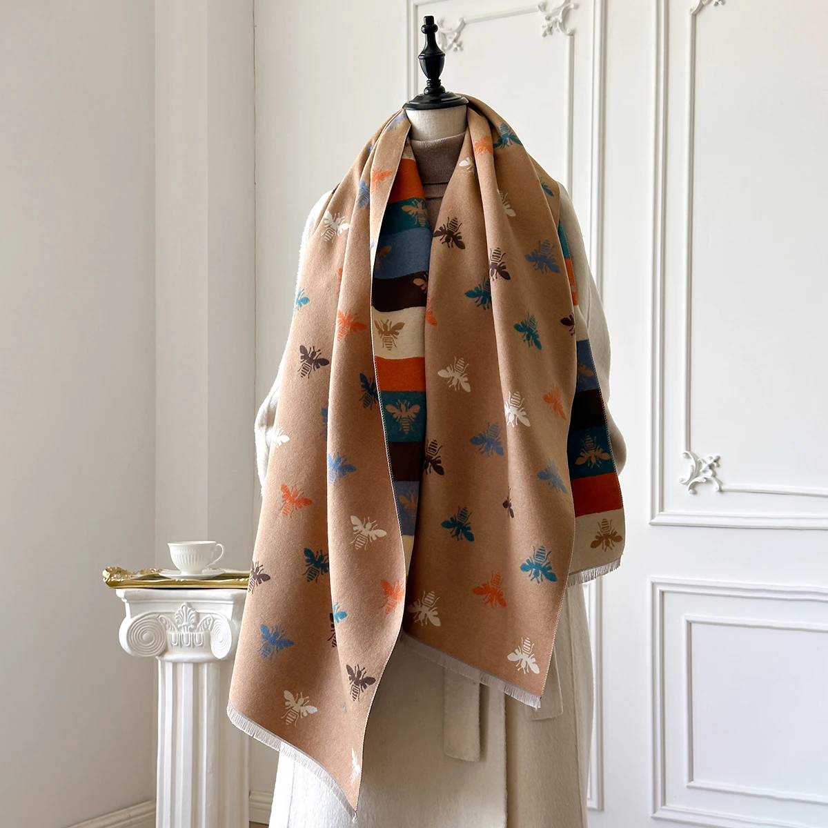 Neue Luxus Herbst und Winter Kaschmir Druck Schal Frauen Warme Pashmina Poncho Schals Mode Schal Dicken Foulard Bufanda – Detail 9
