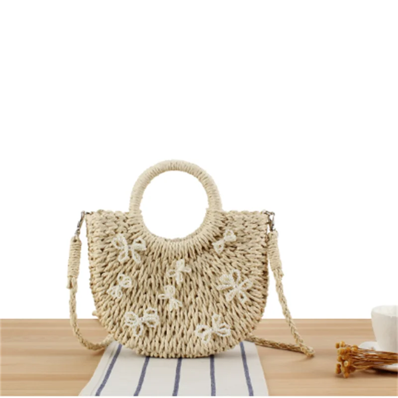 

2025 New Women Handemade Bags Pearl Flowers Shoulder Bags Shell Holiday Beach Bags Casual Straw Bags Drop Shipping