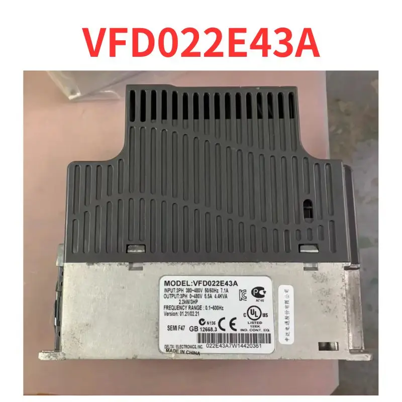 Second-hand    VFD022E43A   inverter   test  OK     Fast Shipping