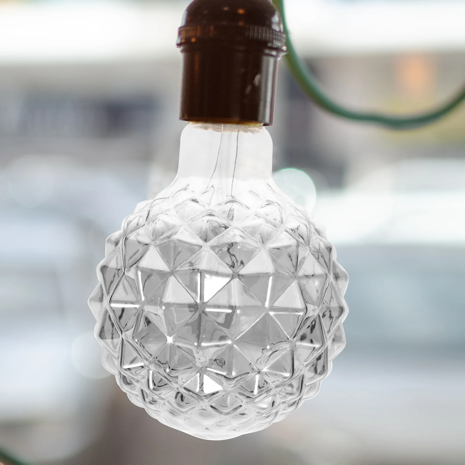

LED Vintage Light Bulb Pineapple Shaped Decorative Glass Bulb for Home Office Garden Ideal for Parties Weddings Patio