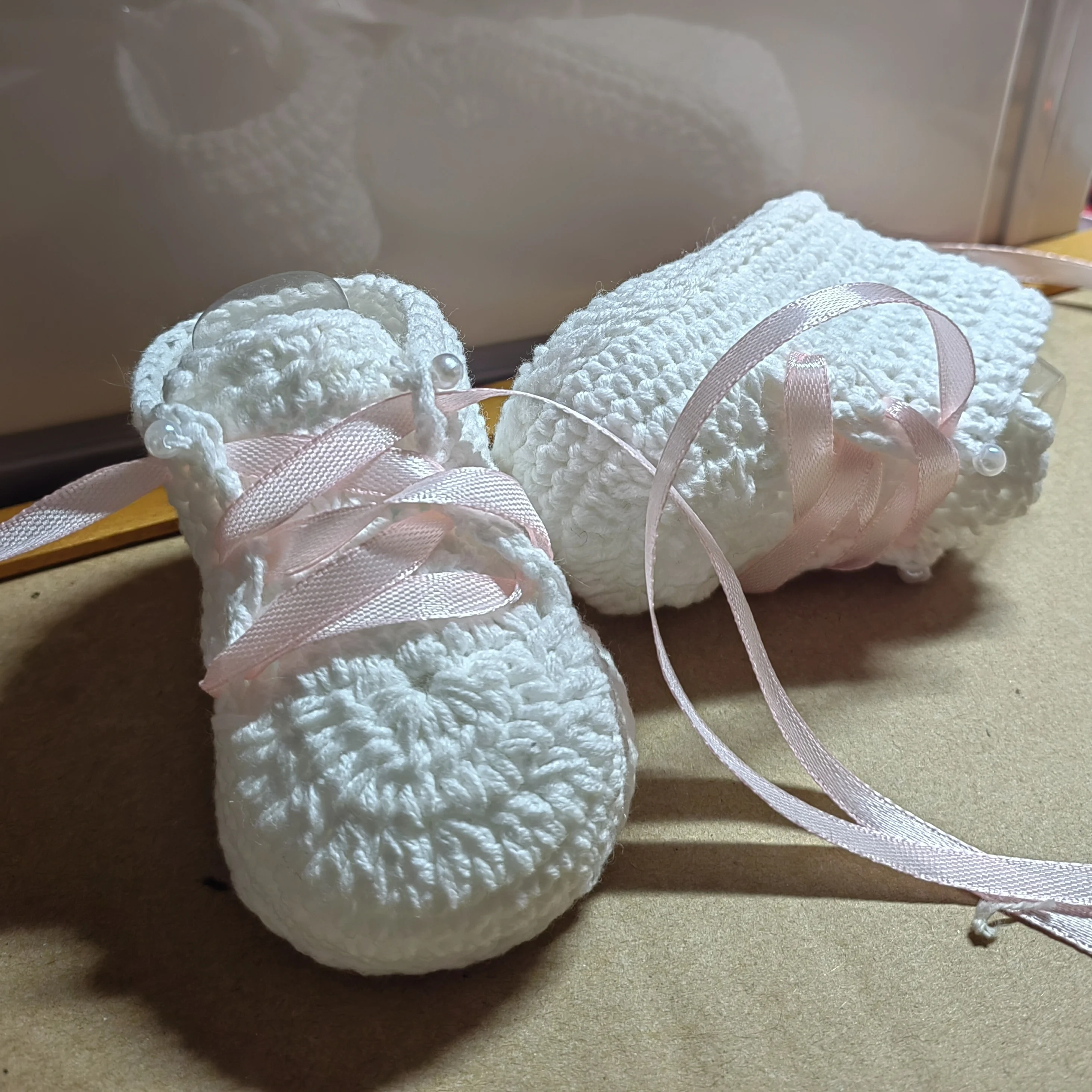 Sepatu Bayi Renda Buatan Tangan Rajutan Wol Sepatu Latihan Bayi Sandal Sneakers