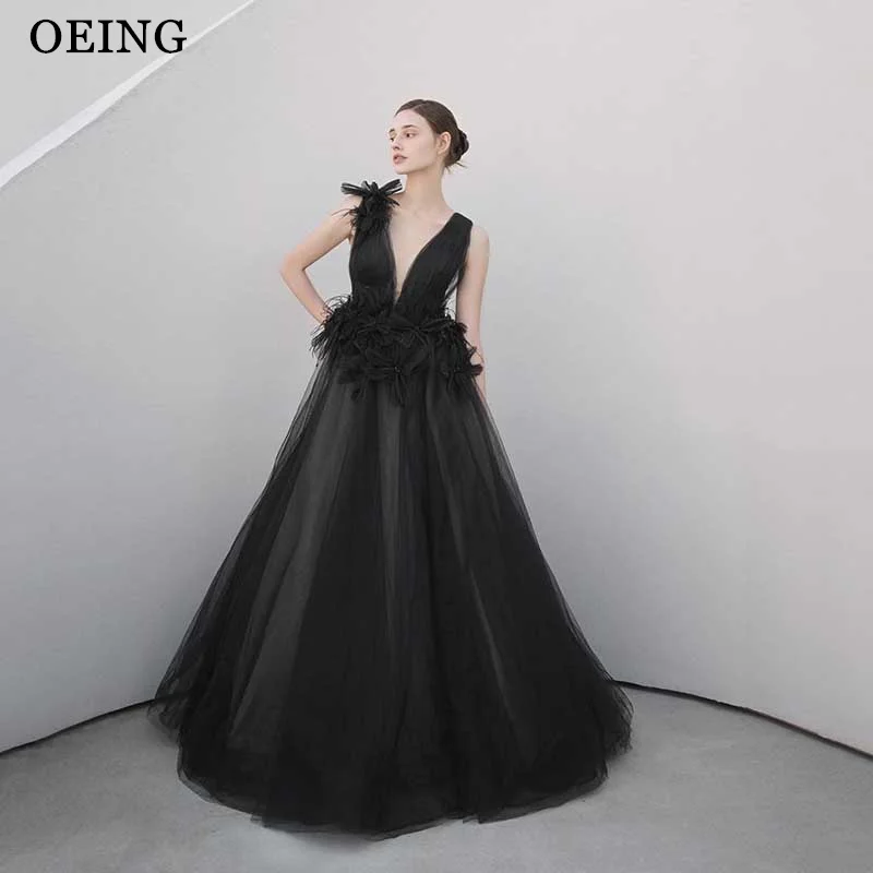 

OEING Simple Black A Line Prom Dresses Sexy Deep V Neck Strapless Appliques Suspender Floor Length Evening Gowns Formal Party