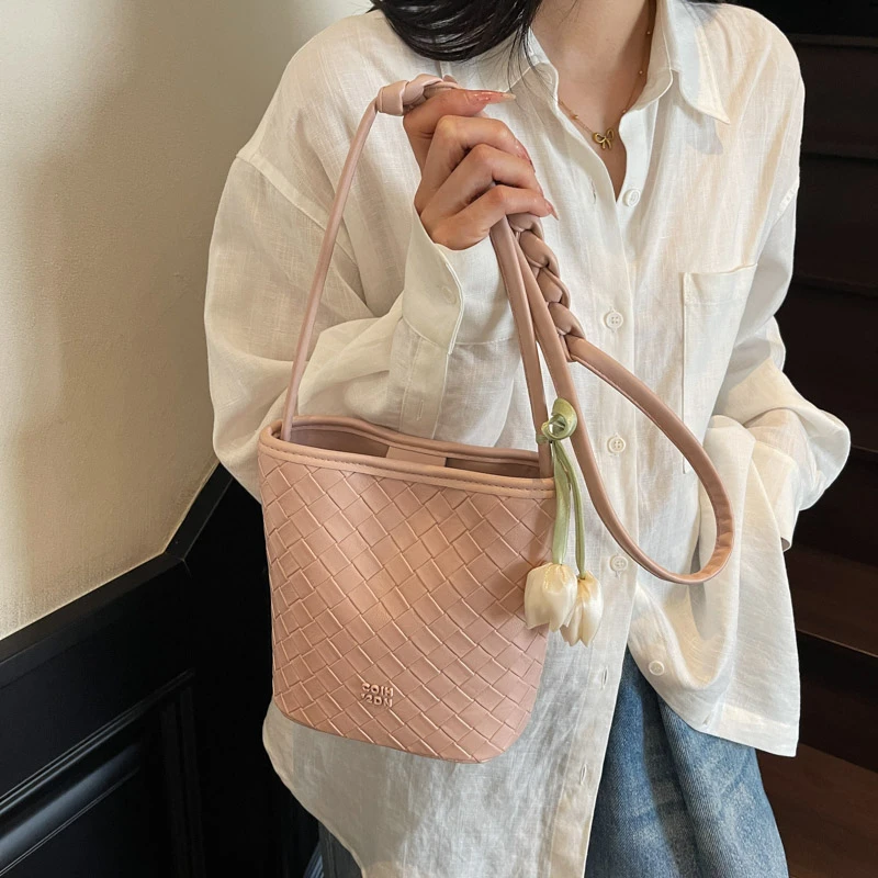 

Luxury Best Superstar Show Commuter Bag Elegant Tote Purse Shopper for Business Women with Leather Material