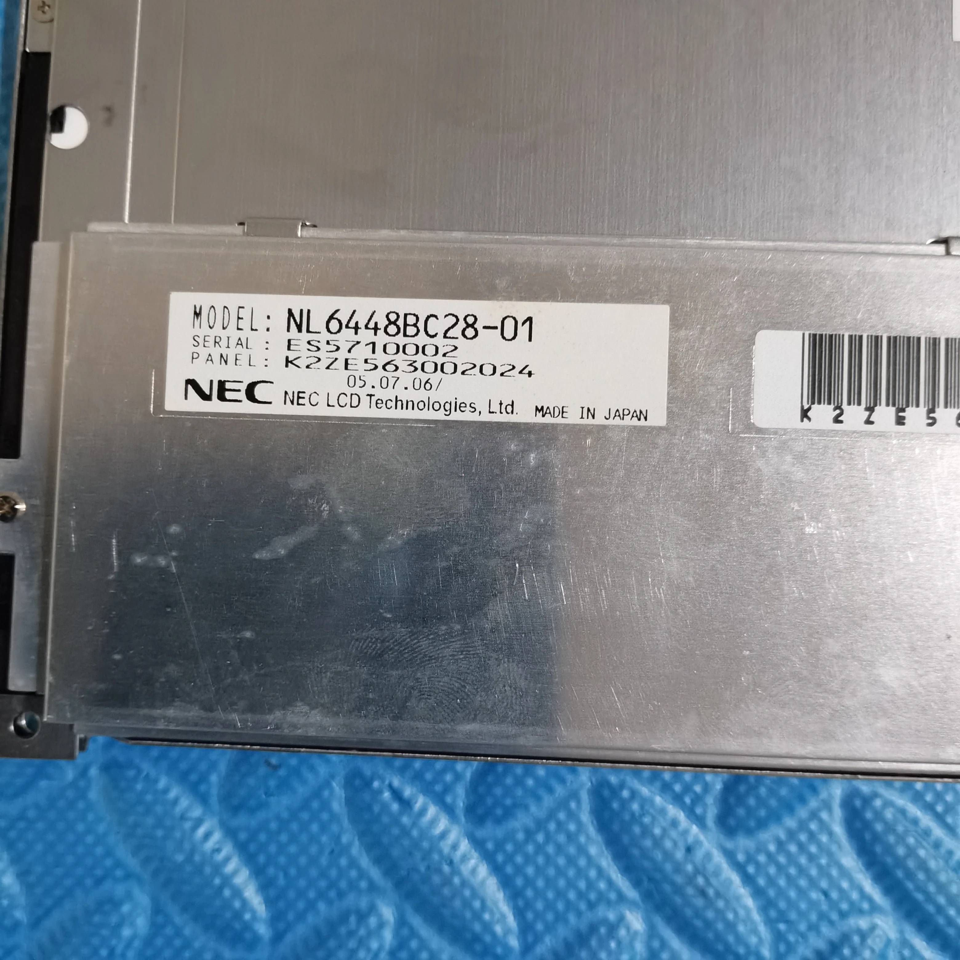 Layar LCD Industri NL6448BC28-01