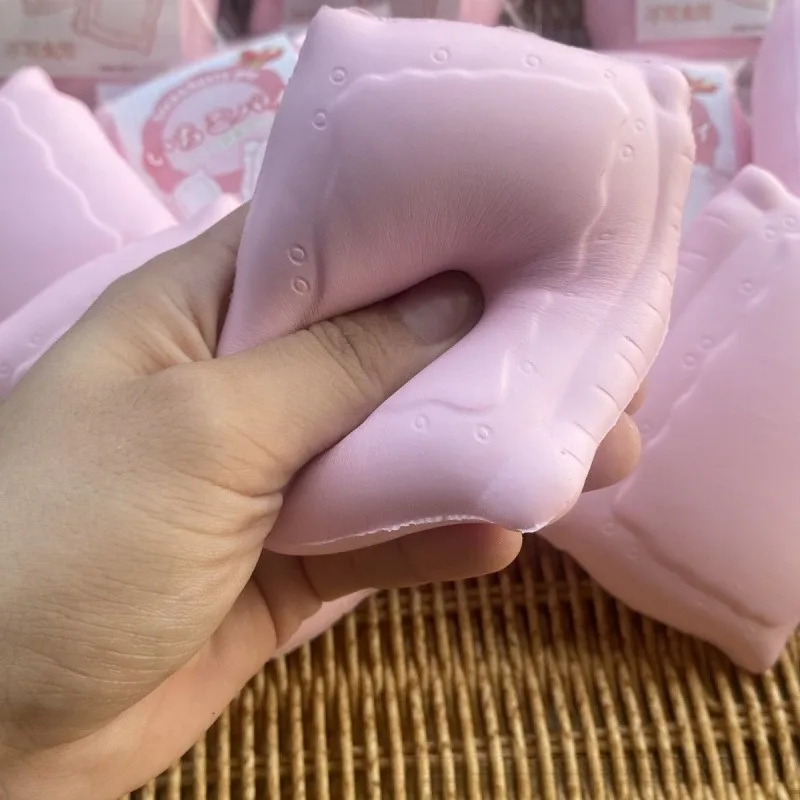 Brinquedo de apertar torta de morango mole macio lento subindo alívio do estresse sensorial fidget para ansiedade tdah autismo presentes para crianças adultos