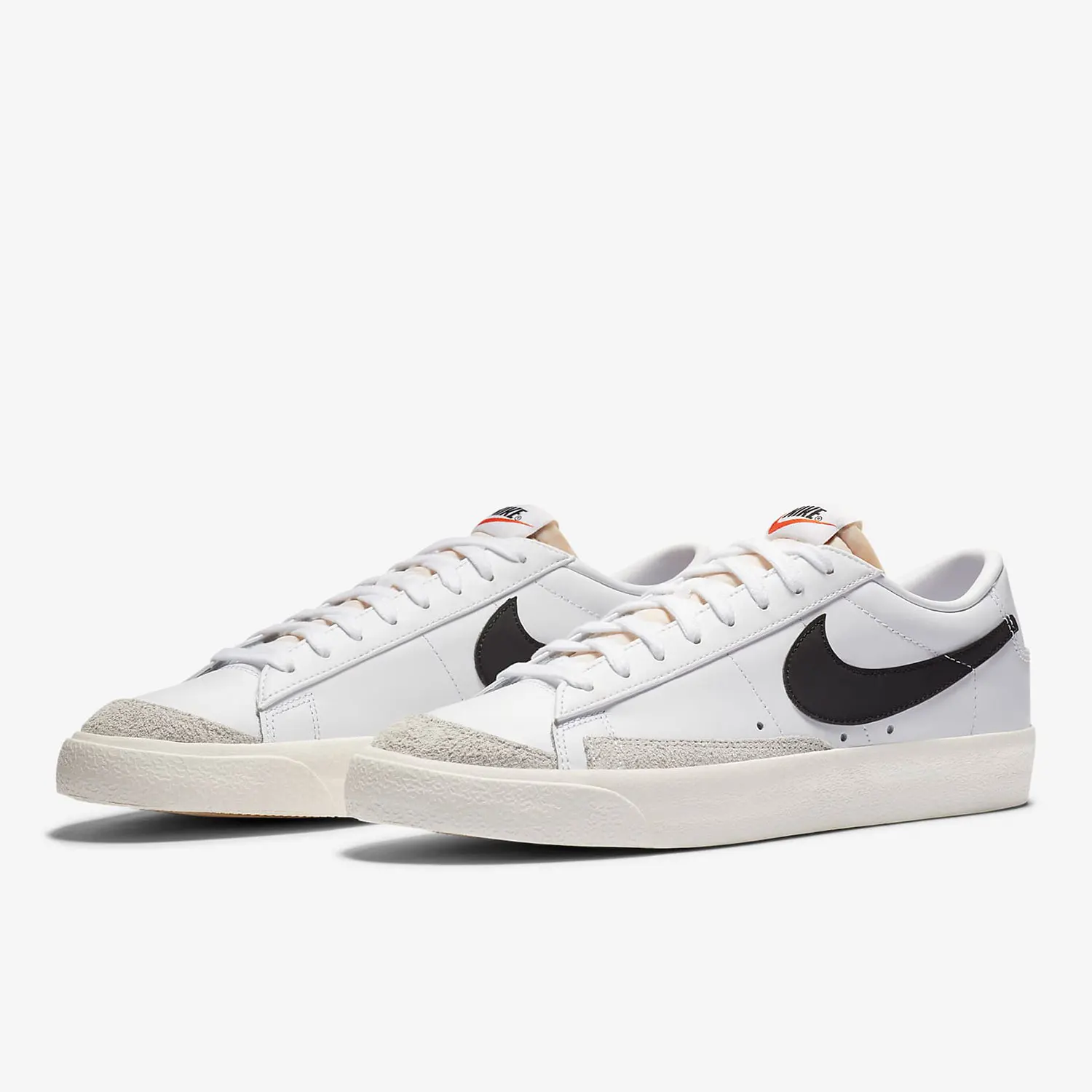 حذاء Nike Authentic Current Season الجديد للرجال رياضي كاجوال منخفض الراحة DA6364-101