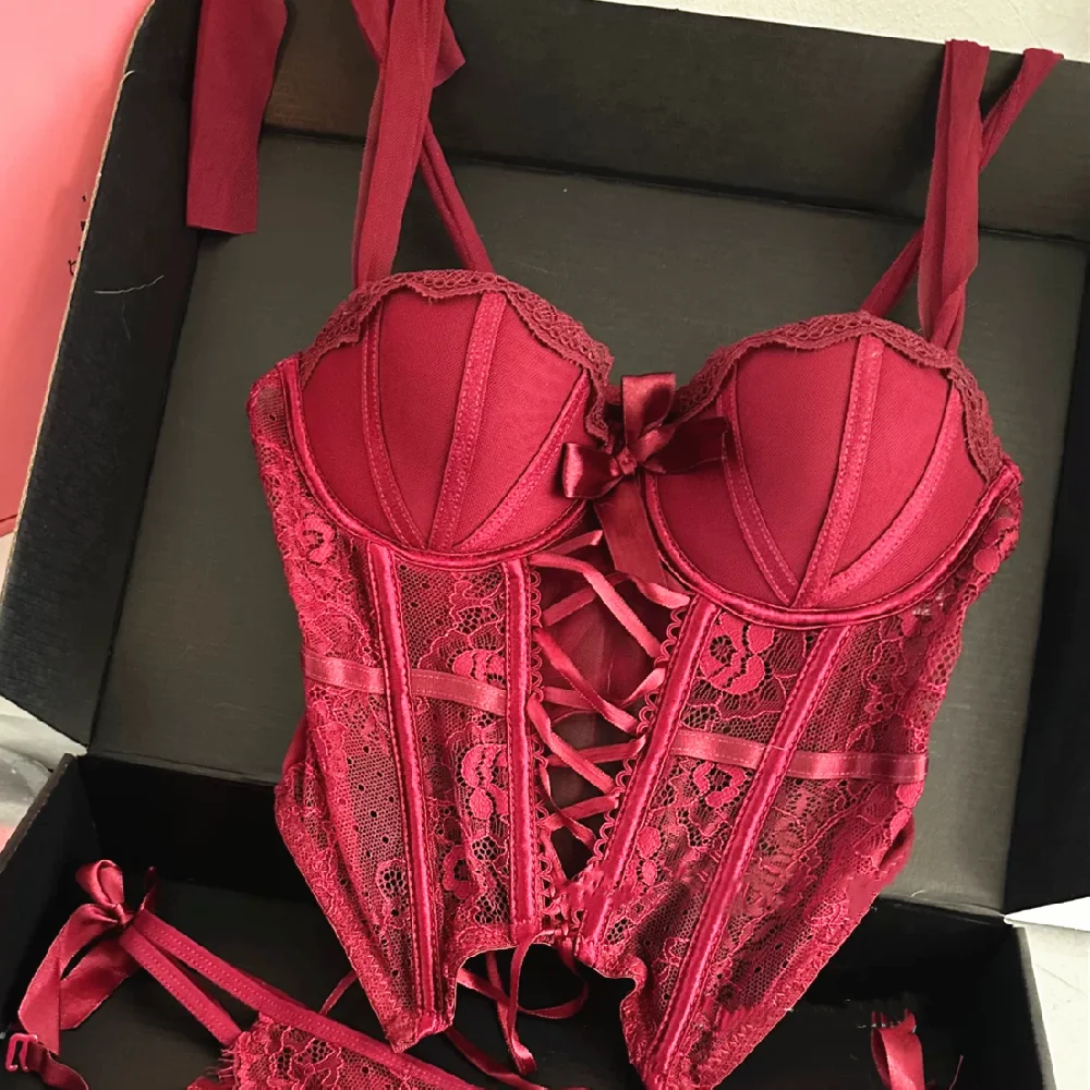 Retro correa para el sudor arco niñas Sexy corsé tul malla encaje señora Bralette conjunto romántico Club fiesta Linda camisola delgada túnica caliente