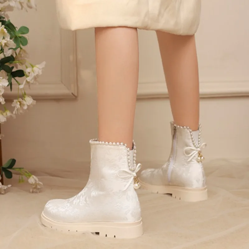 أحذية نسائية قصيرة مطرزة أحذية قطنية بمقدمة مستديرة ملابس يومية نعل مطاطي شتوي نمط زهور نمط عرقي نسائي #3