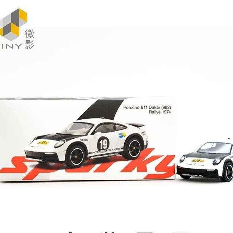 

Модель гоночного автомобиля Sparky1:64 Tiny Porsche 911 992 Dakar Martini Rallye 1978 из сплава