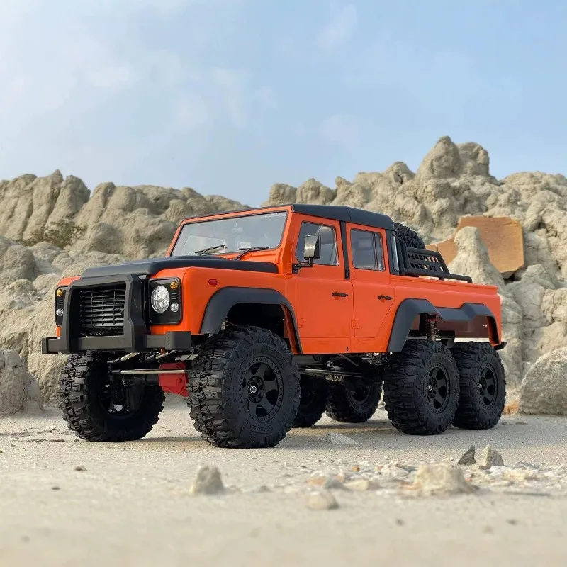 AXX6 six-wheel drive climbing vehicle high and low speed differential lock
