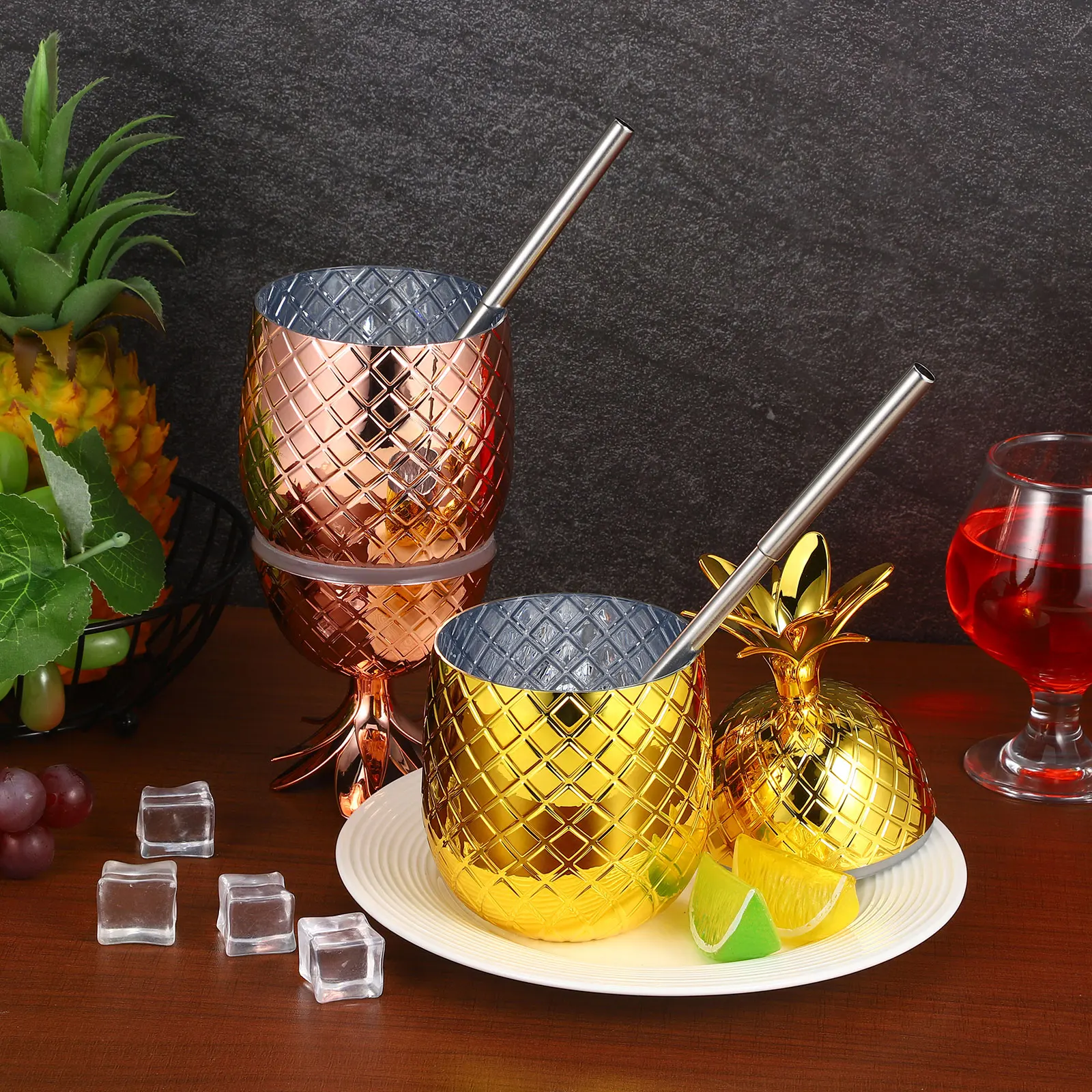 

2 set Pineapple Shaped Cocktail Cup With Straw Bar Wine Cup For Party Juice Hawaii Gifts Decorative Drinking Vessel