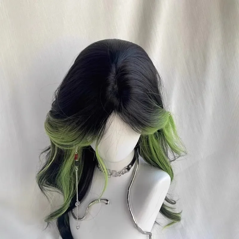 Yellow green cross dyed bangs dyed cyberpunk cool and suave mid cut eight character bangs long curly hair wig