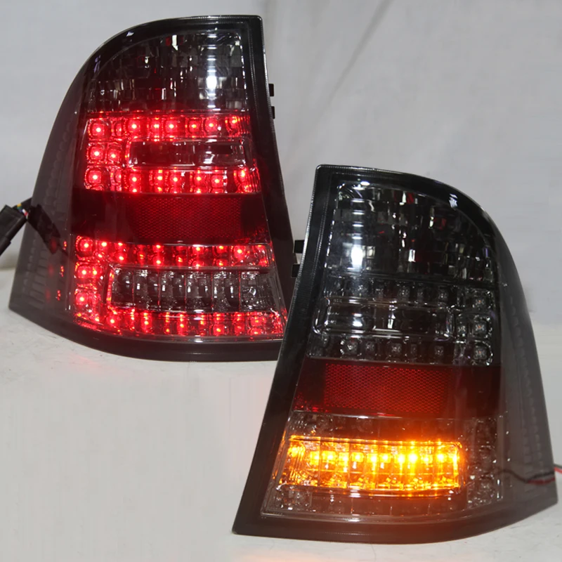 1 Pair LED Taillight Assembly For Mercedes-Benz W163 ML280 ML300 ML320 ML350 1998-2004 Year Rear Lamp Back