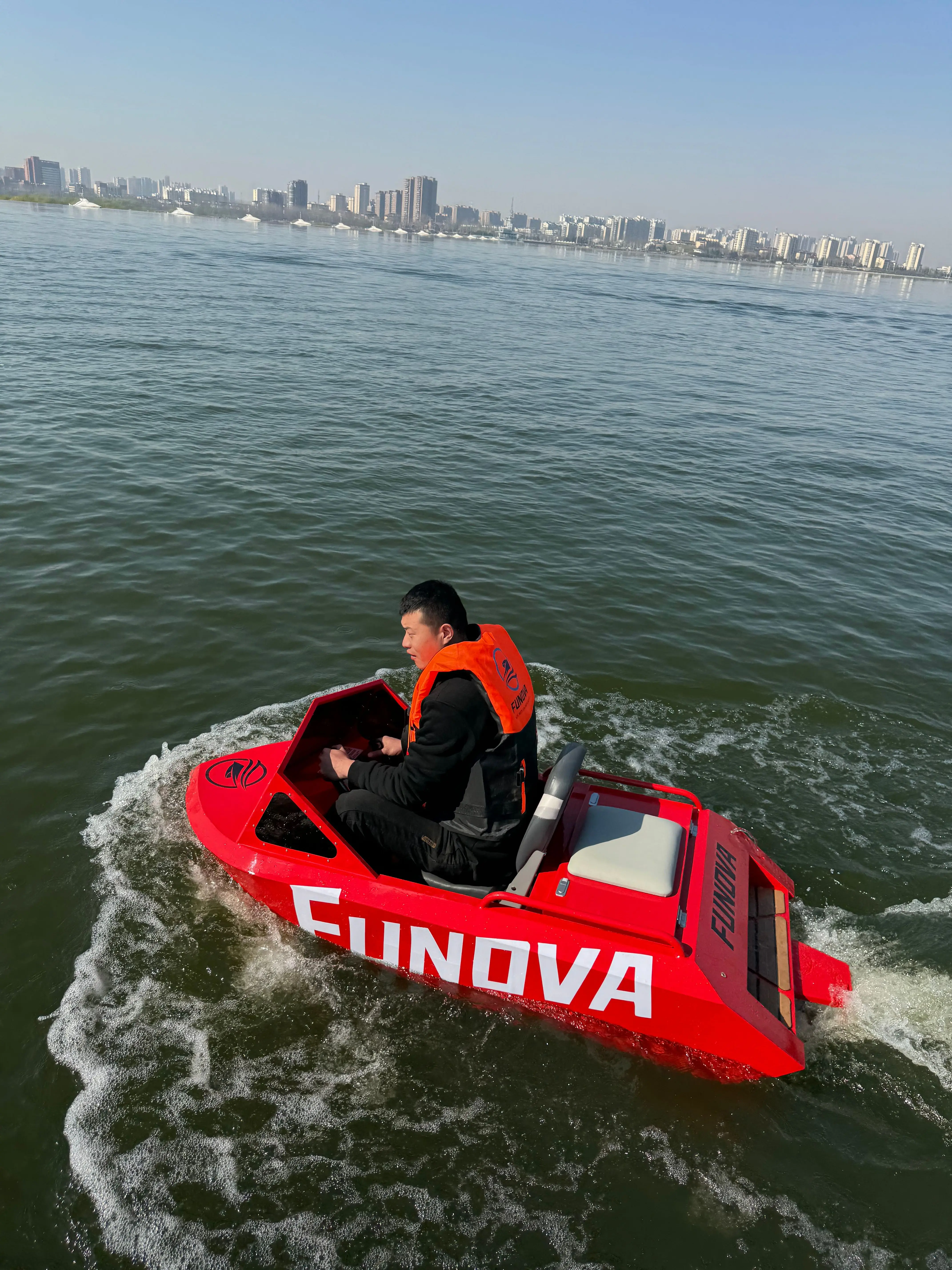 Eco Friendly Mini Water Karting Boat, High Performance Power Component For Lake River Leisure Water Surf Activity