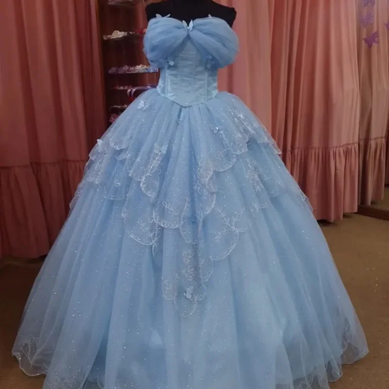 Op maat gemaakte aquablauwe Quinceanera-jurken Uit de schouder vlinderapplique Lange staart Kanten vlinder Vestido 15 Quinceanera