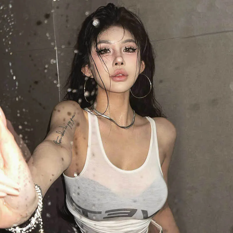 เสื้อกล้ามเซ็กซี่ผู้หญิง ฤดูใบไม้ผลิ 2025 ผ้าบางเบา ทรงเข้ารูป สีขาว สายไขว้หลัง พิมพ์ลายตัวอักษร แฟชั่นฤดูร้อน