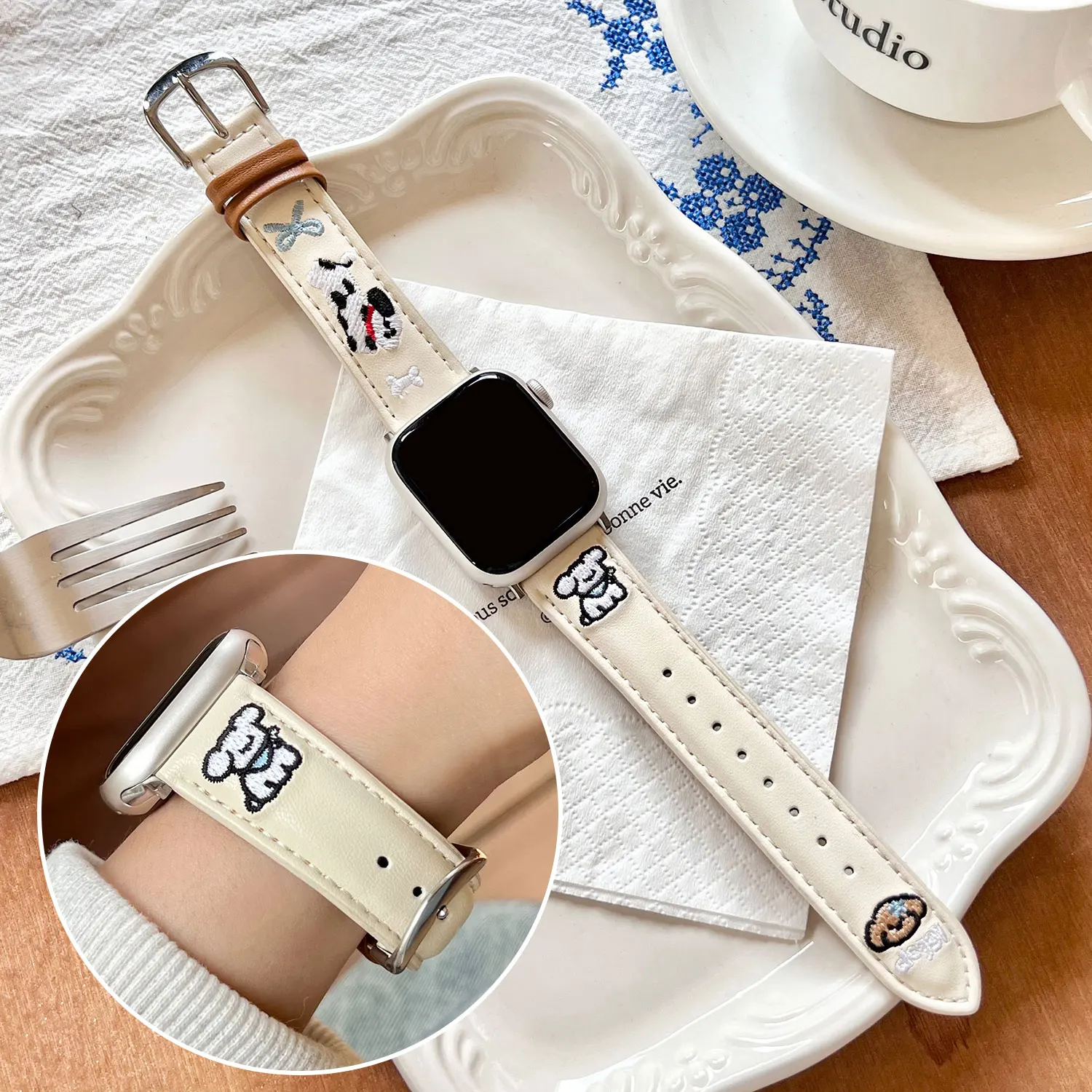 Embroidered leather strap for Apple Watch 46 49 42 S10 45 44 40 38mm Cute Puppy for iwatch Series ultra Strap 987SE643