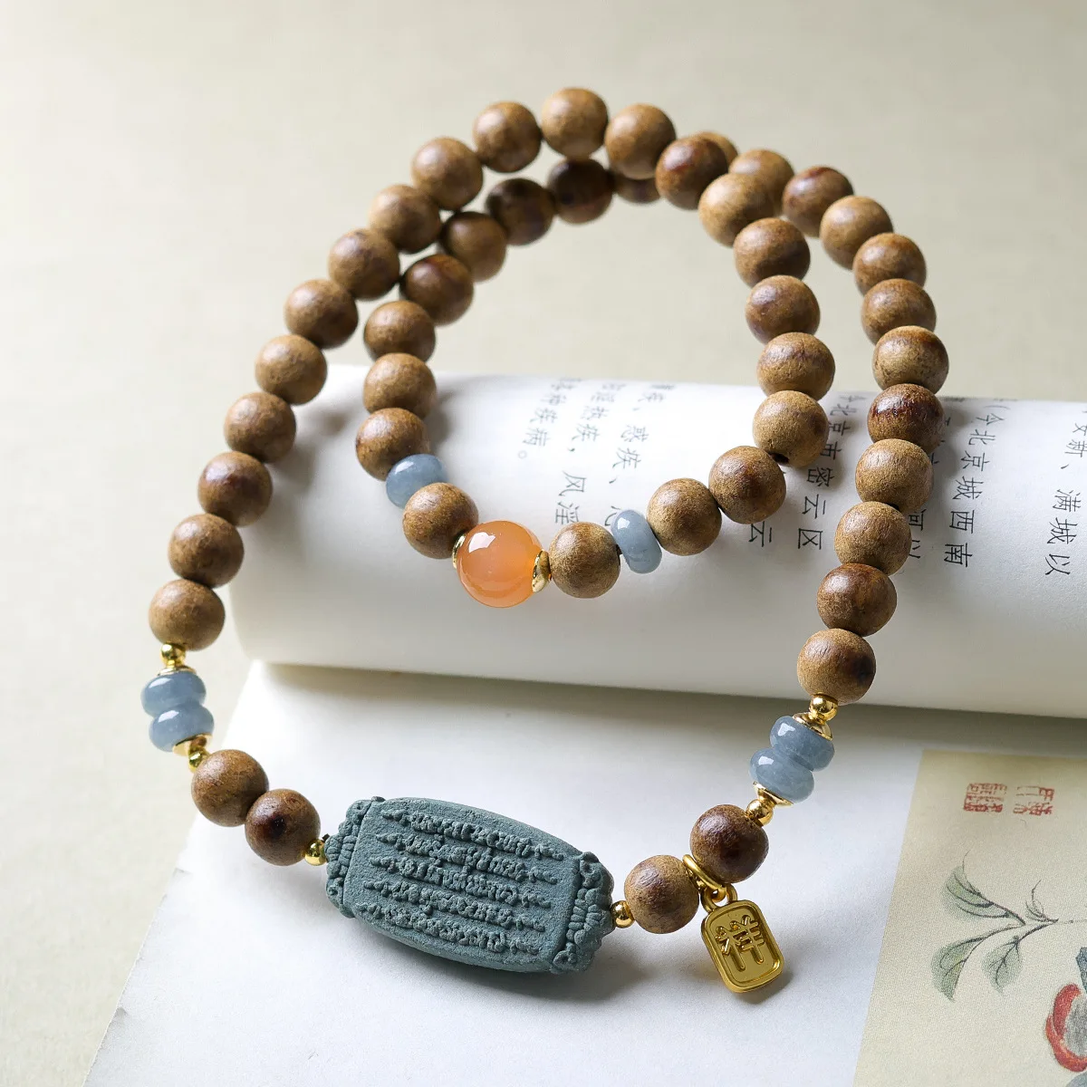 One line butter agarwood double circle bracelet, original, with five verses of fragrant beads, playing with jade bracelets