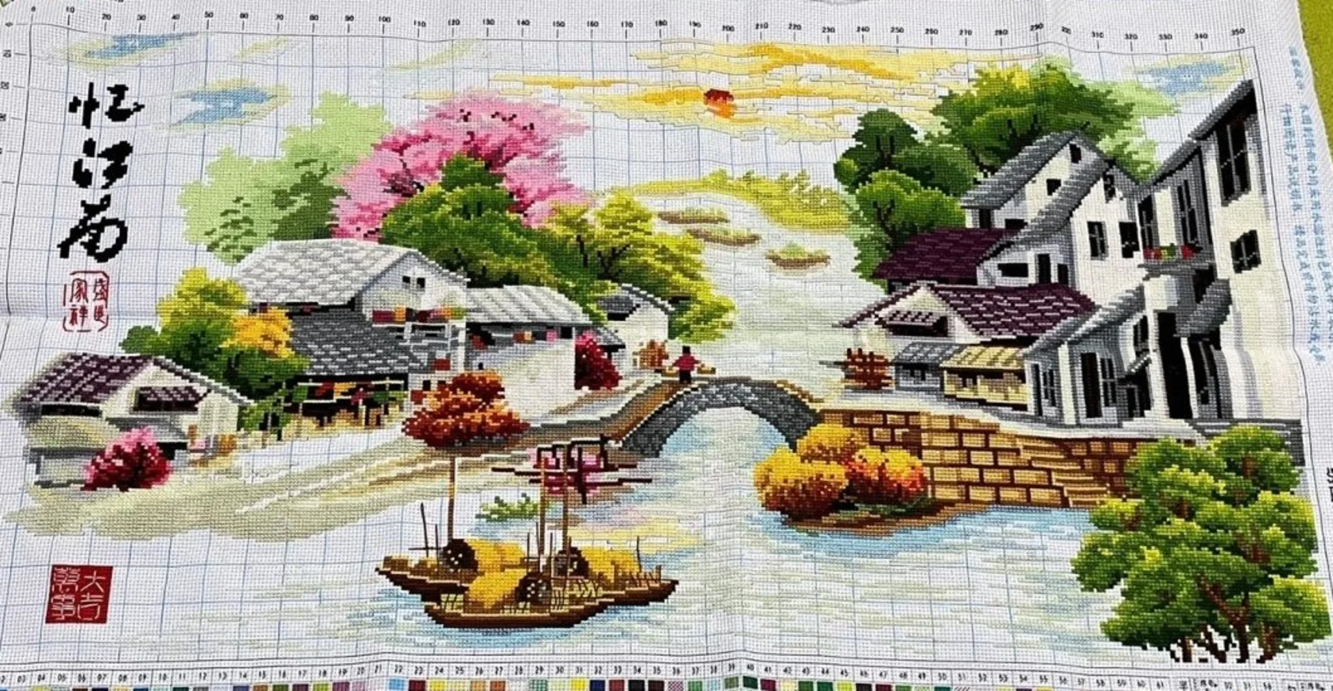 

(Finished product) Pure handmade cross stitch finished product, recalling Jiangnan scenery in the dreamland of water, 50 * 86 cm