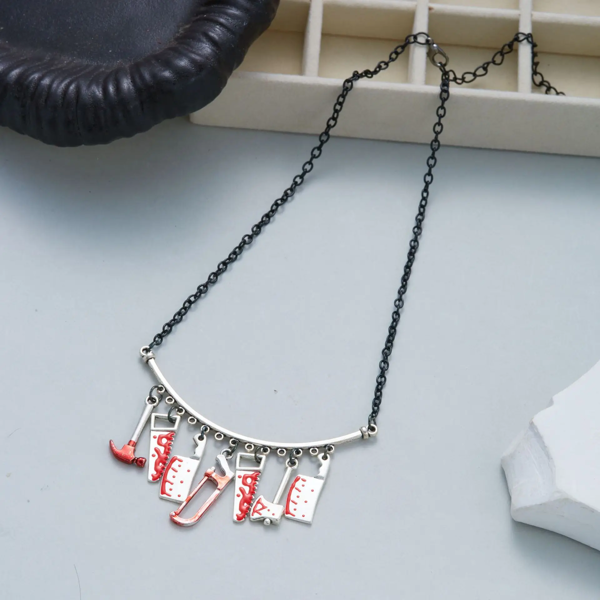 Halloween Gothic Choker Necklace Multi‑Pendant Axe Saw Dagger Shap Charm Costume Jewelry Neck Chain for Cosplay Party Accessory