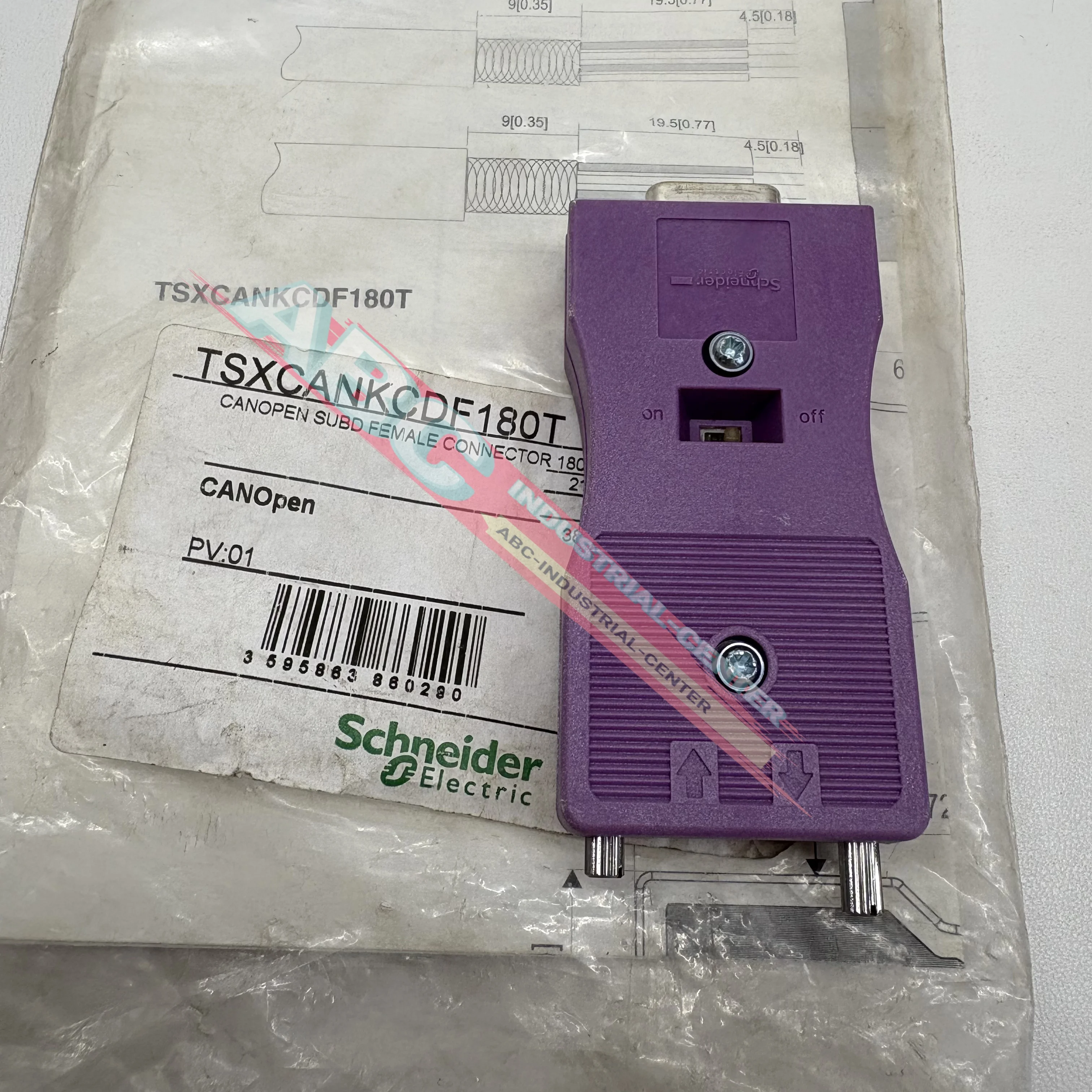 TSXCANKCDF180T 100% 새 PLC 모듈