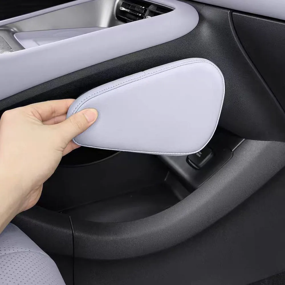 For BYD Sea Lion 06EV 2025 Driver And Passenger Leg Cushions Center Console Both Side Leg Supports Knee Pads And Other Products