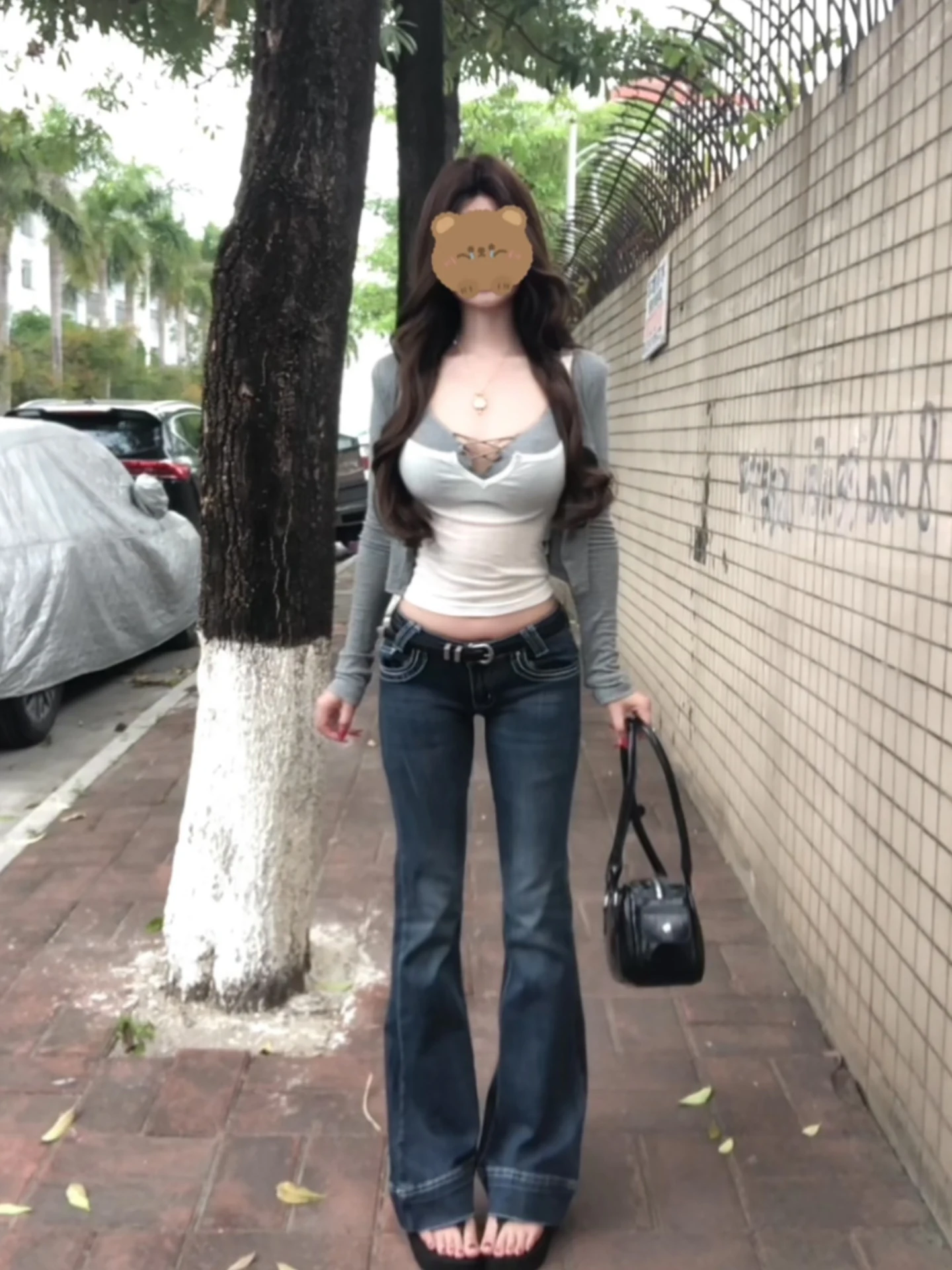 

Sexy Cross Strap Bra Tank Top One-Piece Thin Outerwear Women Early Spring Three-Piece Set Elegant Style Short Sleeve Cardigan