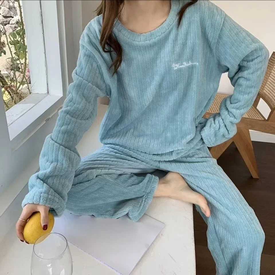 1pc Ladies' Thermal Pajamas Solid-Color Fashionable Casual Vertical Stripe Thick Warm Sleepwear Set Round Neck Winter Warm Set