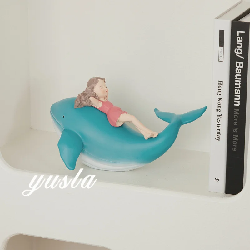 Cute cartoon whale resin decoration for the doorway, children's room, TV cabinet, model room, display window, and entryway