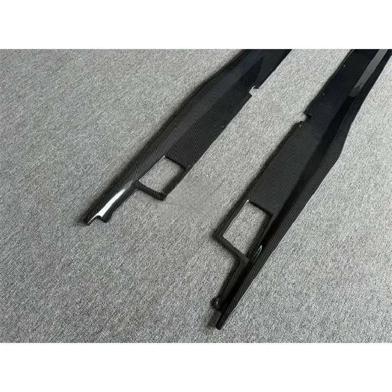 High Quality Carbon Fiber Side Skirts for Aventador LP700-4 LP720