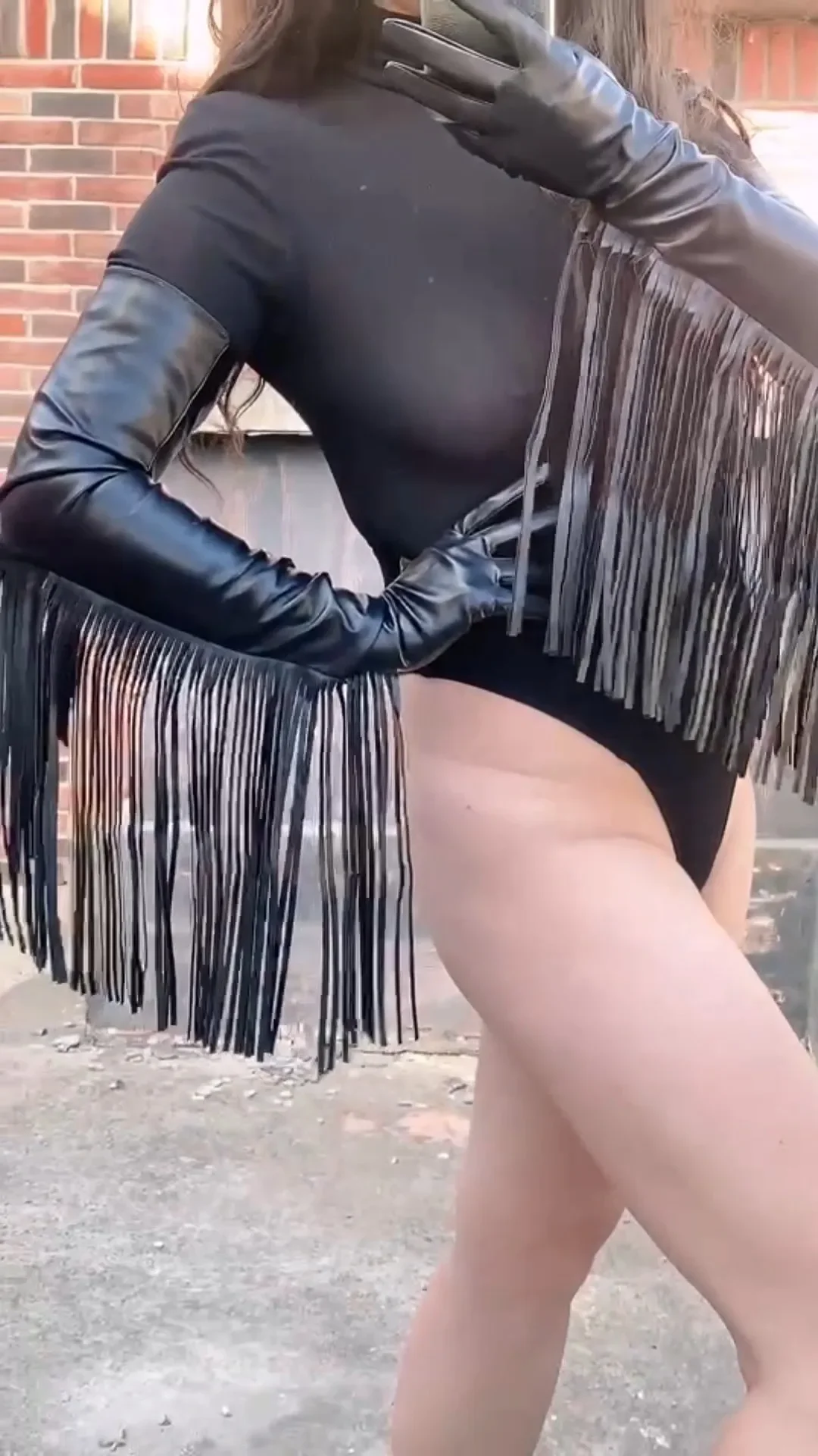 

Перчатки DooWay TECH LONG с бахромой, из искусственной кожи (ПУ), 70 см, черные, с кисточками, для оперы, ковбоев, Хэллоуина, модных костюмов, косплея