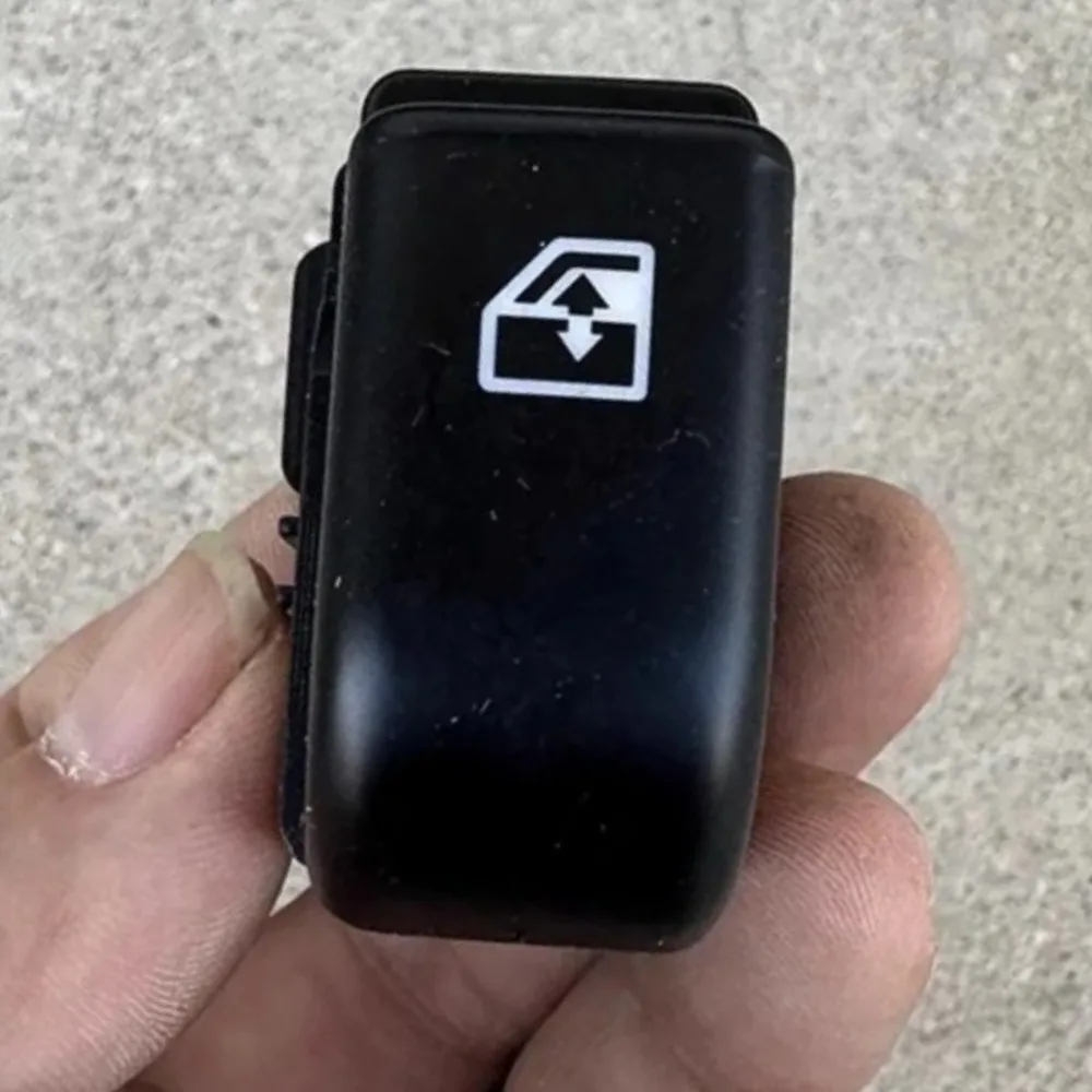 Power Window Lifter Control Switch Button Left Right 1pc for Geely for Emgrand 2009 2010 2011 2012 2013 EC715 EC718 RV Brand New