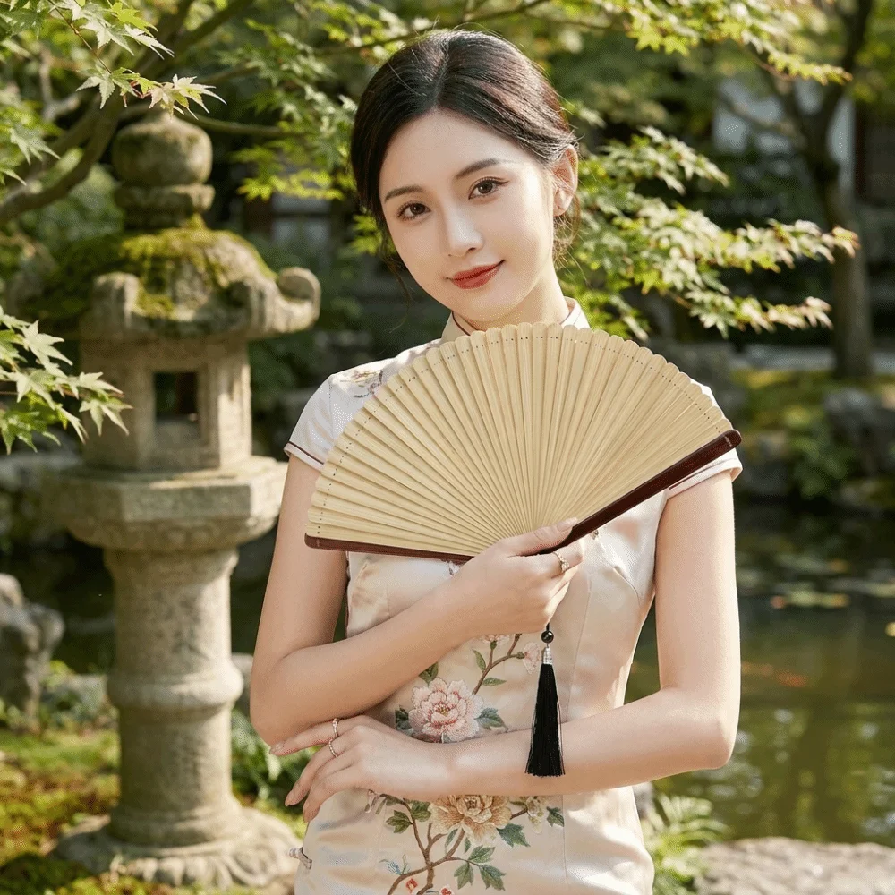 Creative Vintage Bamboo Folding Fan Mini Classic Handheld Fan Decorative Portable Tassel Folding Fan Stage Performance
