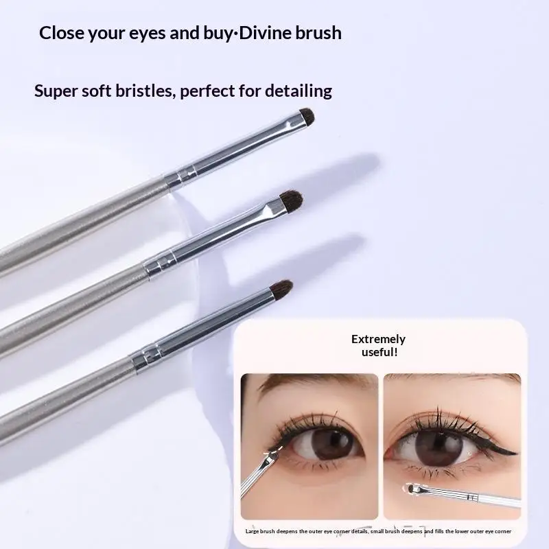 3 Pcs Silver Eyeshadow Brush Set Good Powder Grasp Smooth  Perfect For Beginners Daily Eye Makeup