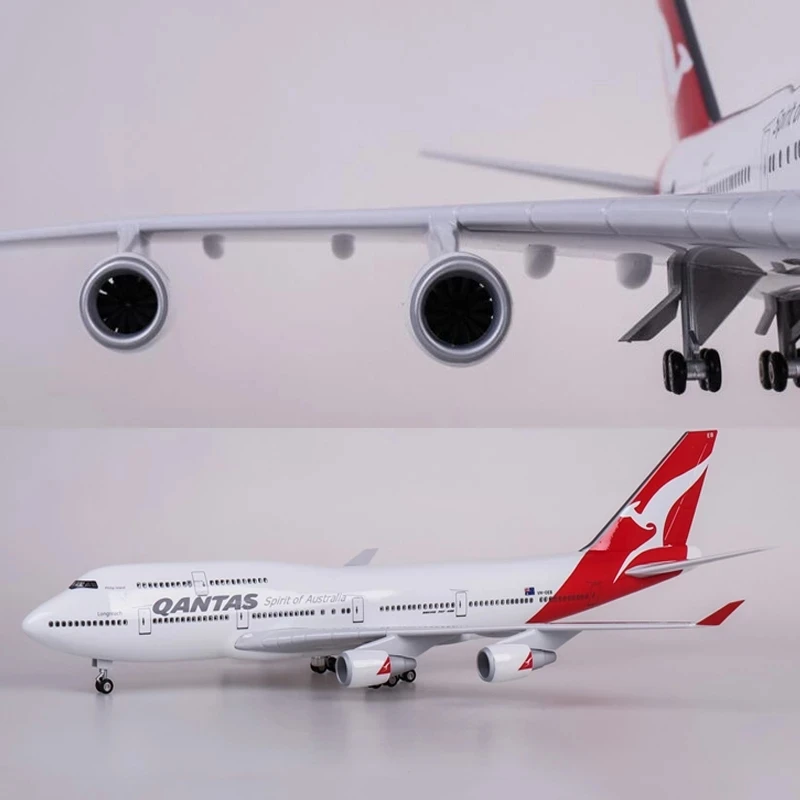 47CM Scale Airplane Model Qantas Airlines B747 Plane Plastic Model Diecast with Stand & Wheel Authentic Collectible Gift