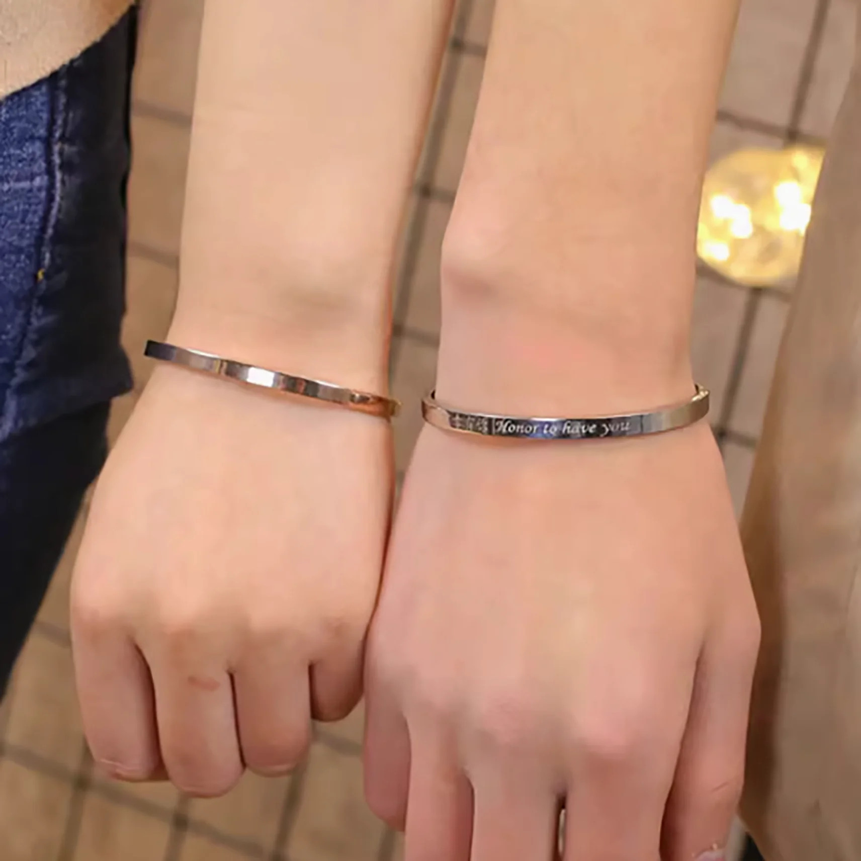 パーソナライズされたブレスレット女性ガールレーザー彫刻名バングルステンレス鋼ジュエリーギフト Armbanden