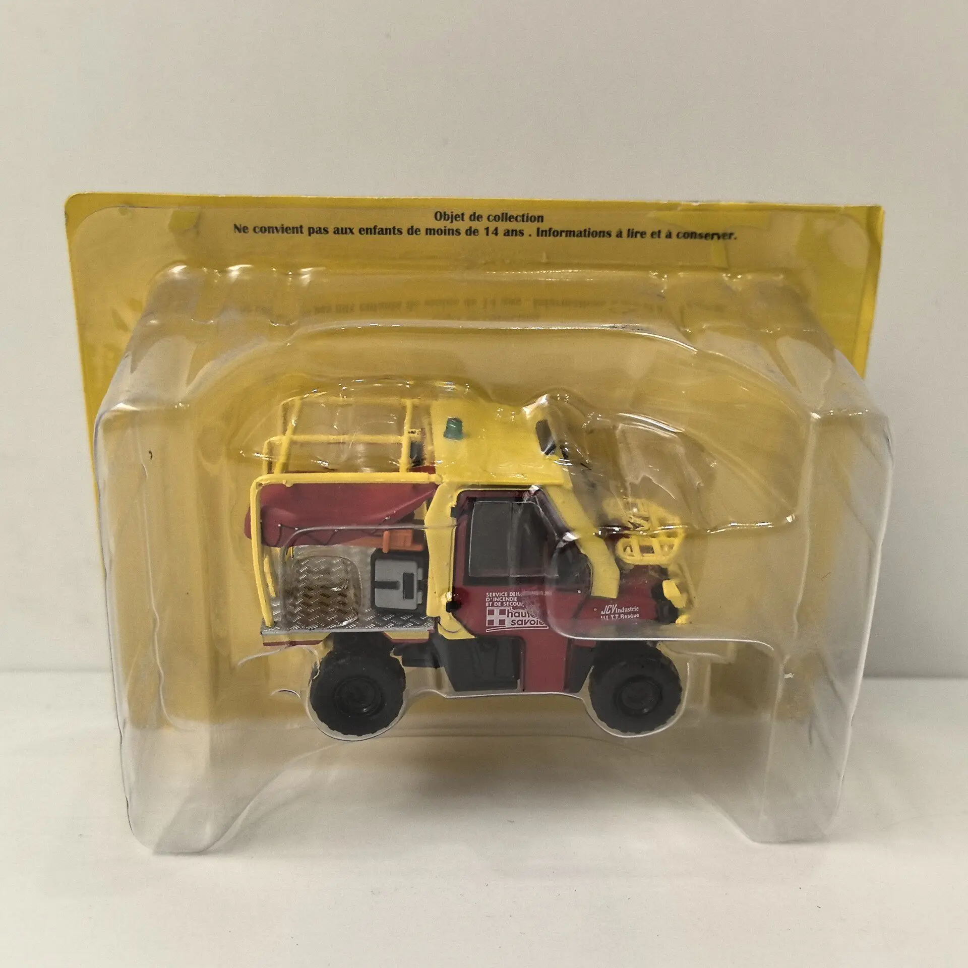 diecast-ixo-1-43-scale-polaris-uls-w4-alloy-car-model