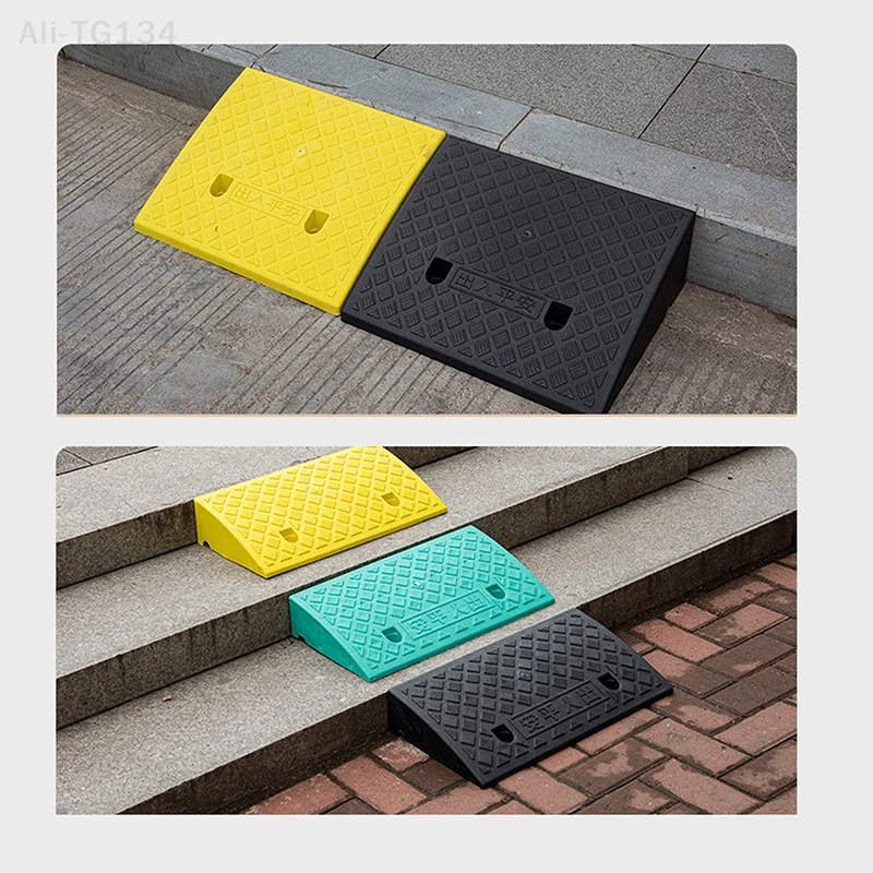

1Pc Non-Slip Plastic Kerb Ramp for Cars Bicycles Wheelchairs - Smooth Transition Threshold Ramp in 30/40/50mm Height Options