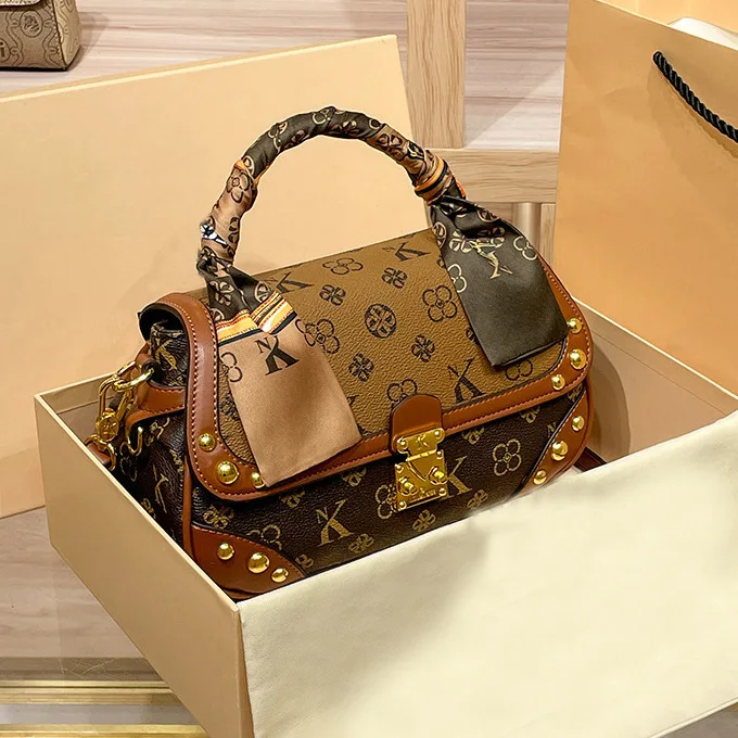 High-End Luxury Shopper Solid Color Commuter Diaper Bags For Women Vintage Fashionable Elegant Leather Shoulder Tote
