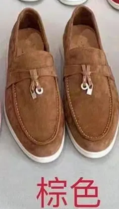 High Quality Moccasines Suede Leather Man Walk Shoes Women Spring Autumn Fashion Causale Metal Pendant Flat Lazy women Loafers