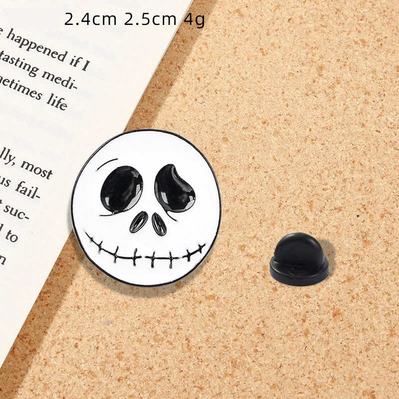 Halloween Cartoon White Ghost Pumpkin Head Badge Prick Horse Pin Funny Creative Cute Brooch Costume Bag Hat Accessory Pin Gift