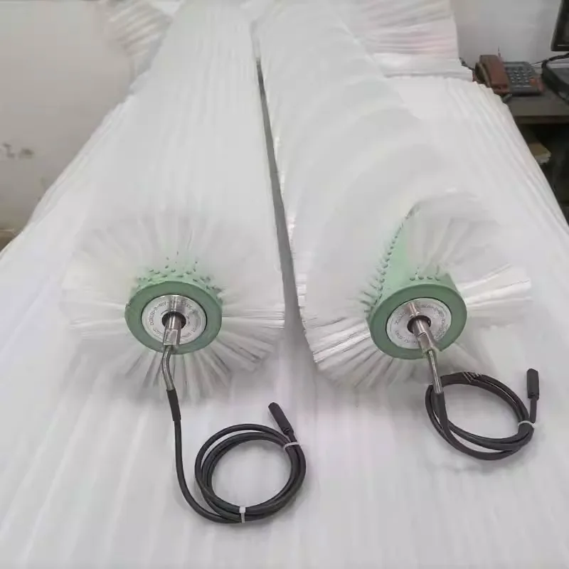 

Industrial brush roller Built-in motor 24V48V cleaner Electric brush roller Dust removal nylon steel wire roller