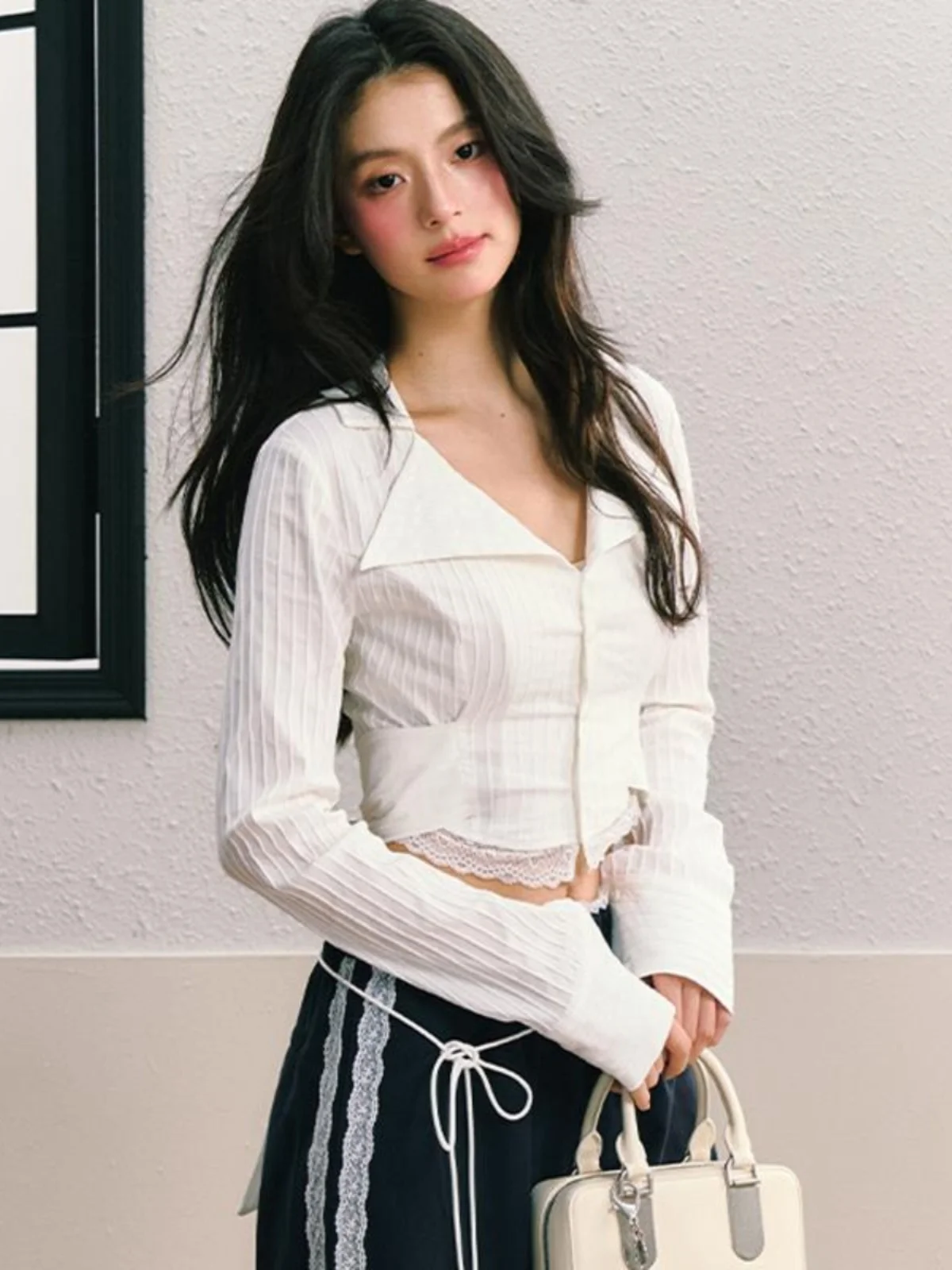 

Women White Striped Shirts and Blouses Y2k Korean Harajuku Elegant Long Sleeve Polo-Neck Shirt 90s Vintage 2000s Clothes 2025