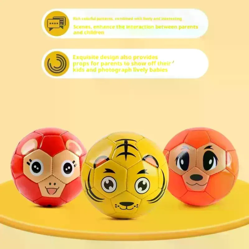 Crianças bola de futebol mini brinquedo educativo aprendizagem portátil dos desenhos animados animal bola macia para prática treinamento indoor ao ar livre