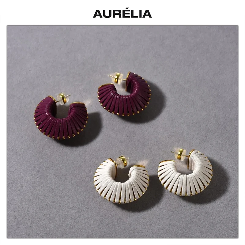 

Модные высококачественные тканые коричневые серьги из воловьей кожи C-образной формы, женские уникальные дизайнерские популярные ювелирные тенденции