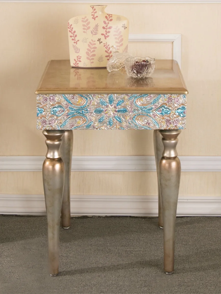 Small apartment neoclassical corner carving design living room sofa ornament