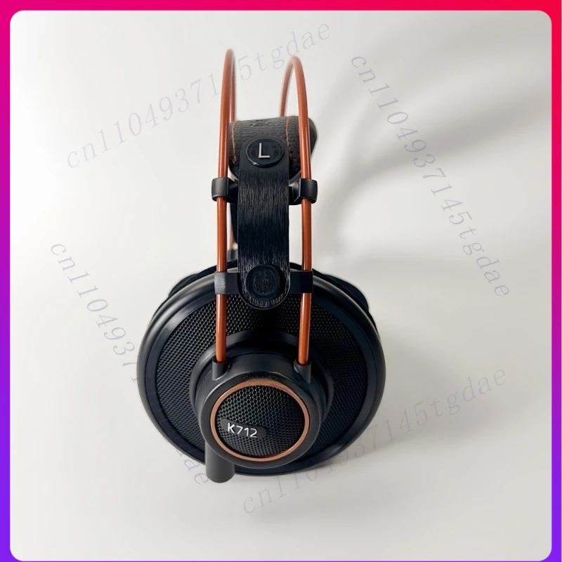 Audífonos con Cable de 3.5mm AKG K712 PRO Dynamic Reference Studio Halter Ear Wrap - Ensamblados
